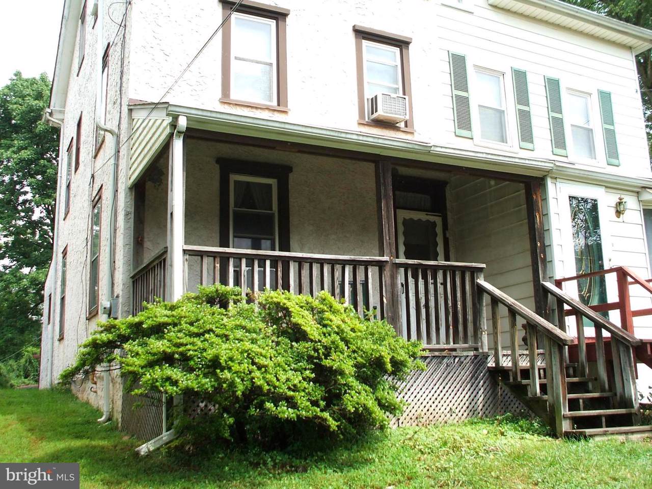 8 Convent Road - Photo 1