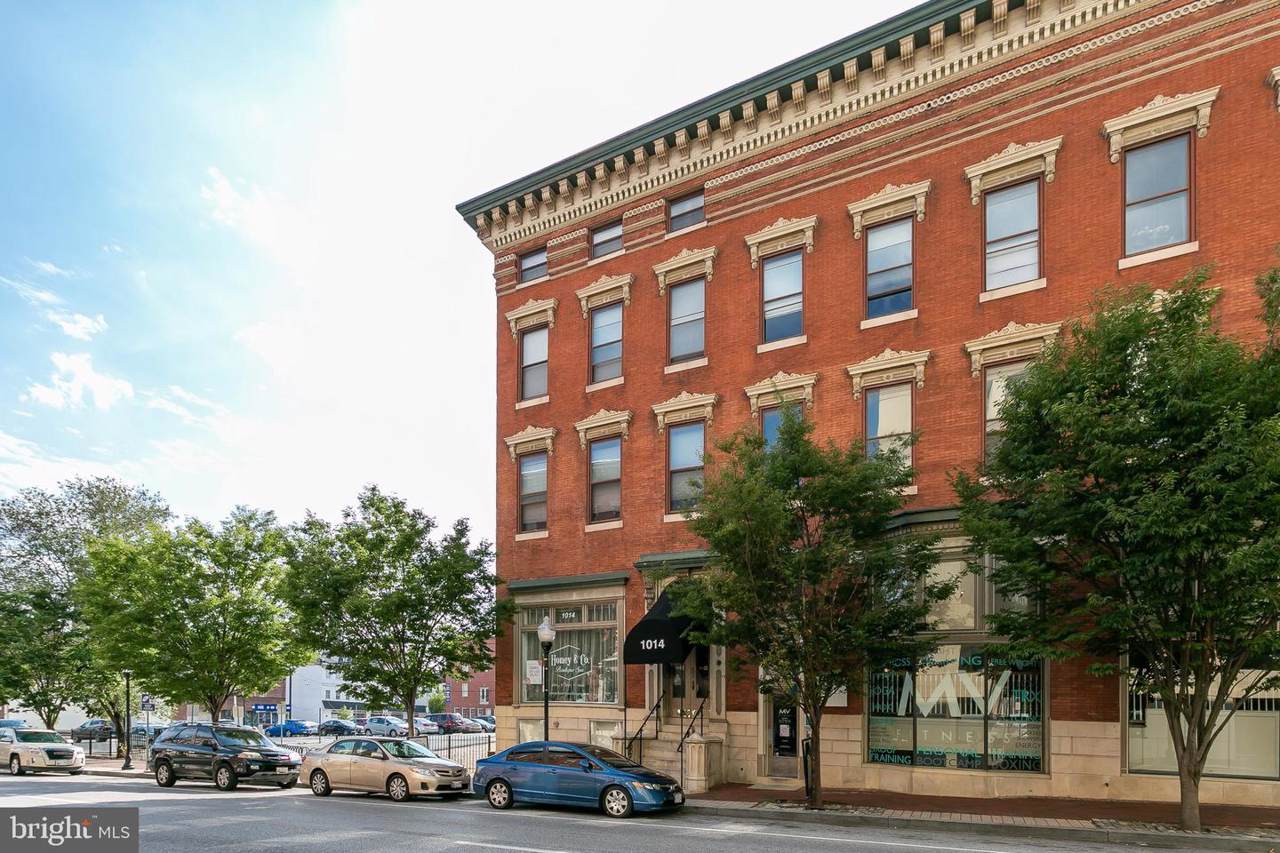 1014 Charles Street - Photo 1