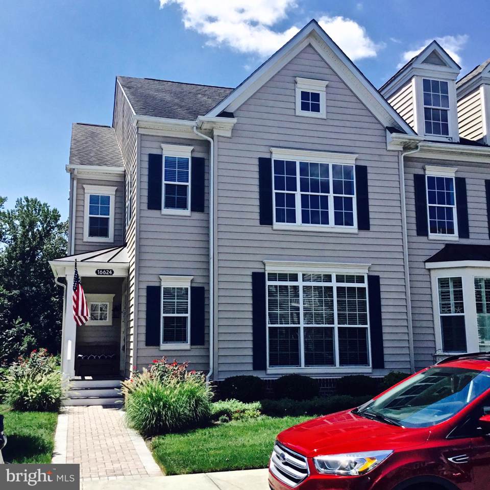 16624 Howard Millman Lane - Photo 1