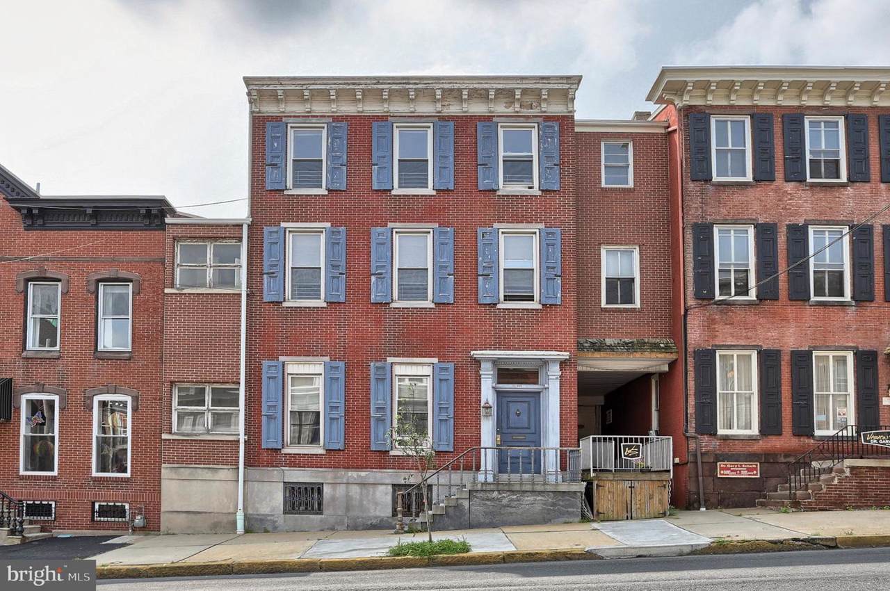 305 Mahantongo Street - Photo 1
