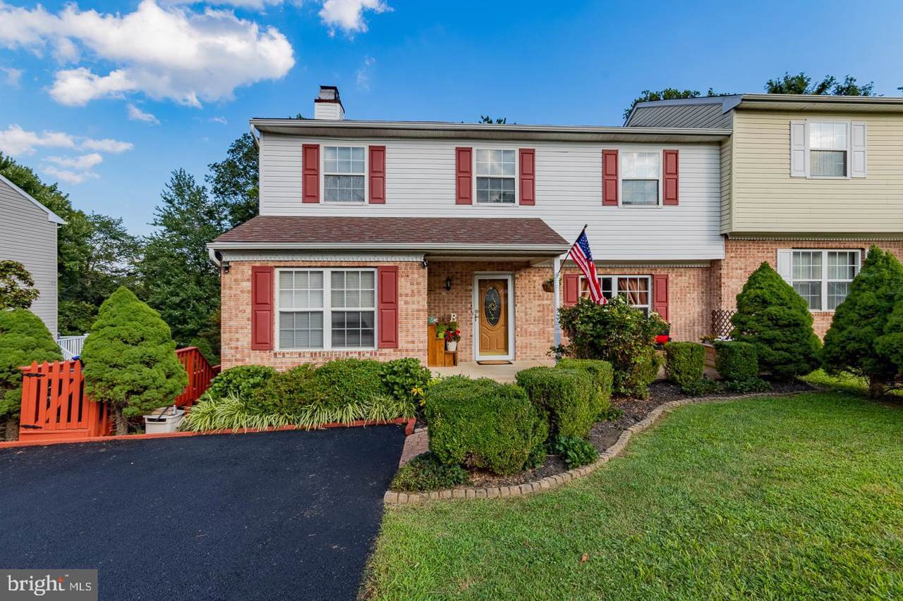 4011 Yorktown Drive - Photo 1