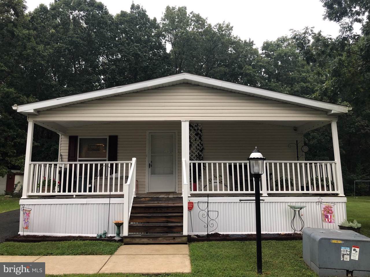 68 Hazelwood Dr - Photo 1