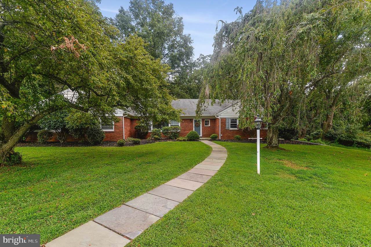 517 Collins Drive - Photo 1 517 Collins Drive - Photo 1