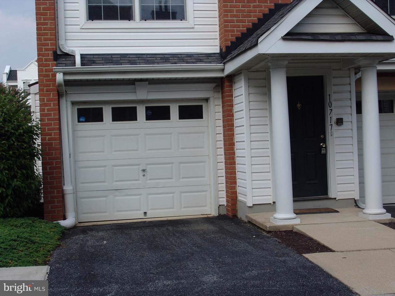 10717 Symphony Way - Photo 1