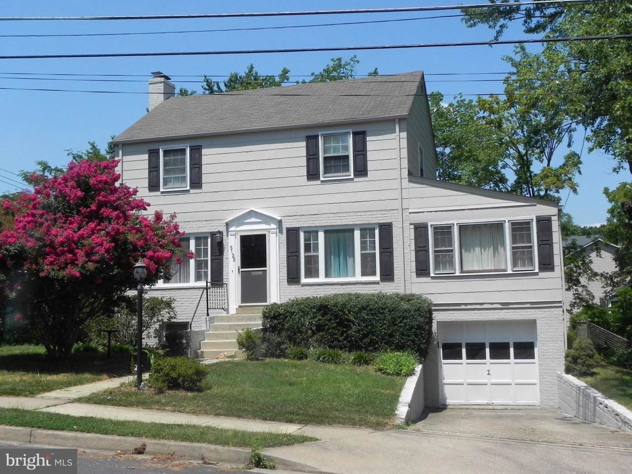 5125 8TH Road - Photo 1