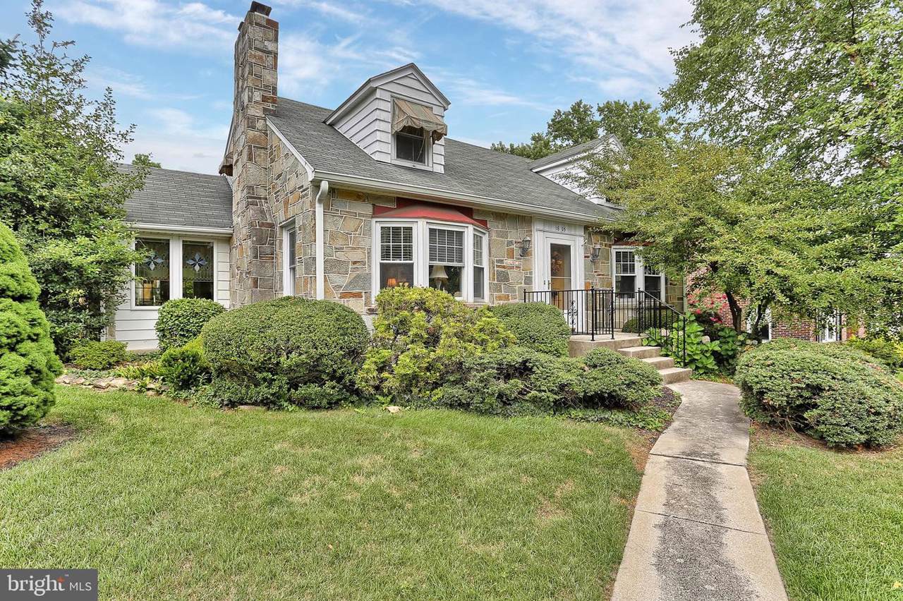 1605 Wayne Avenue - Photo 1