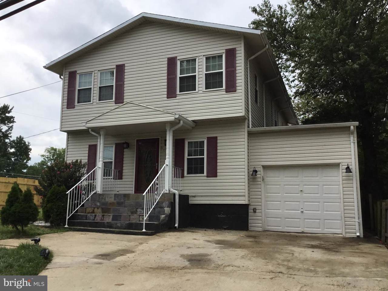 600 Jadeleaf Avenue - Photo 1