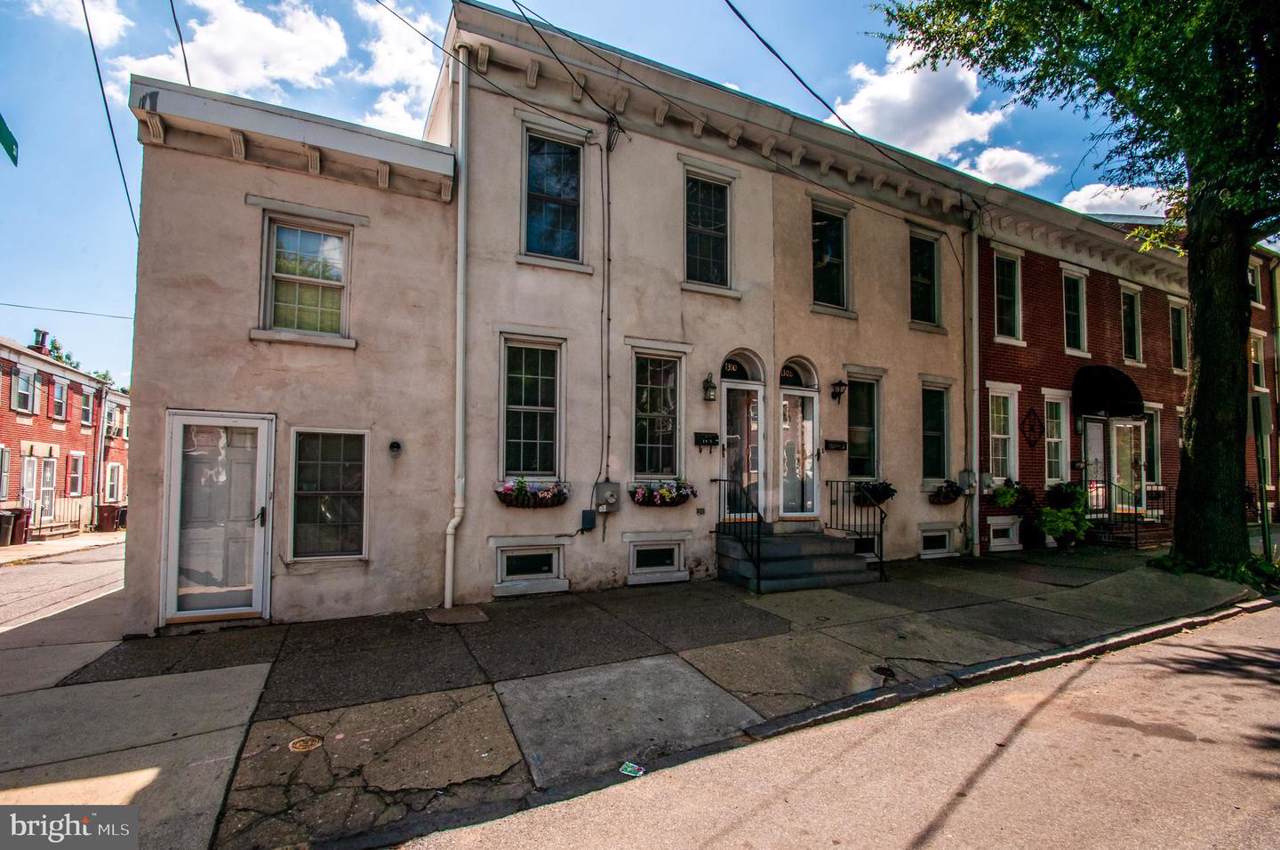 1310 Walnut Street - Photo 1