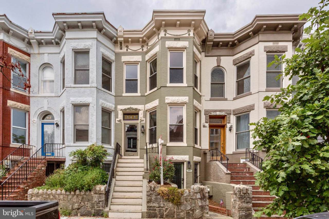 414 4TH Street - Photo 1