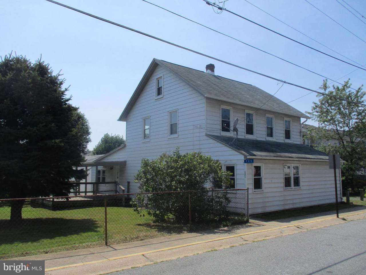 725 Susquehana Avenue - Photo 1