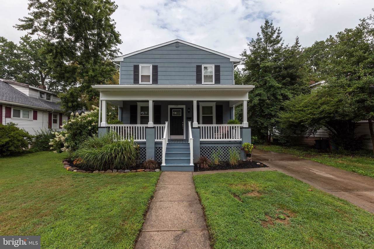 1103 Merrick Avenue - Photo 1