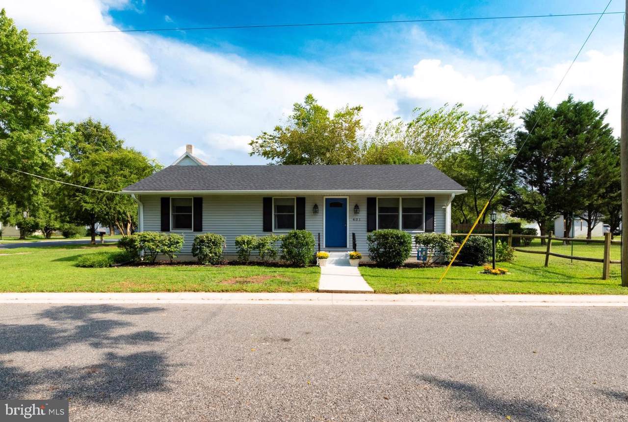 401 Maple Avenue - Photo 1