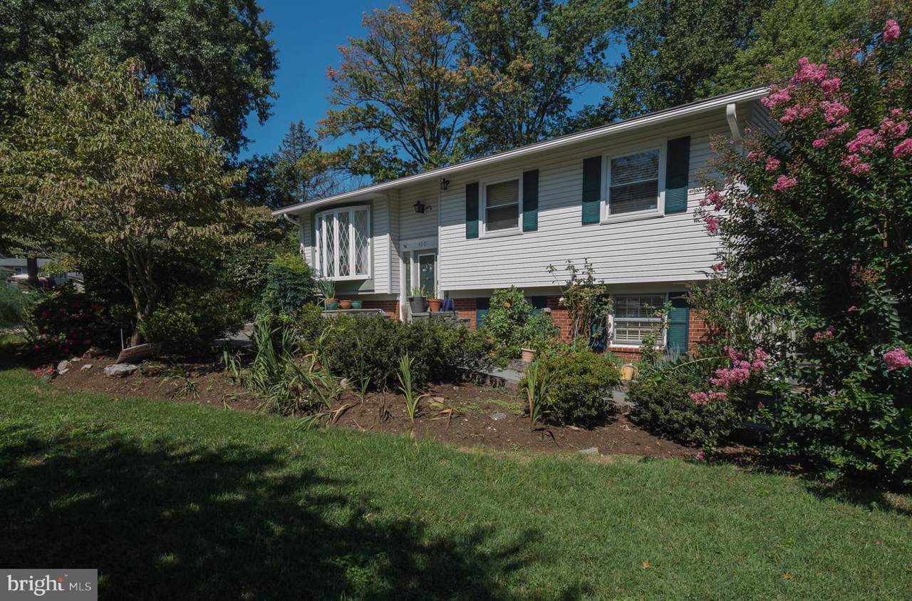 4001 Isbell Street - Photo 1