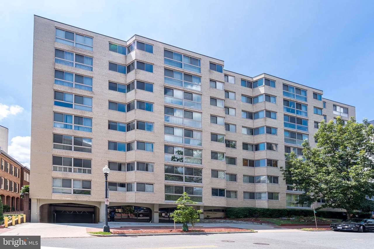922 24TH Street - Photo 1