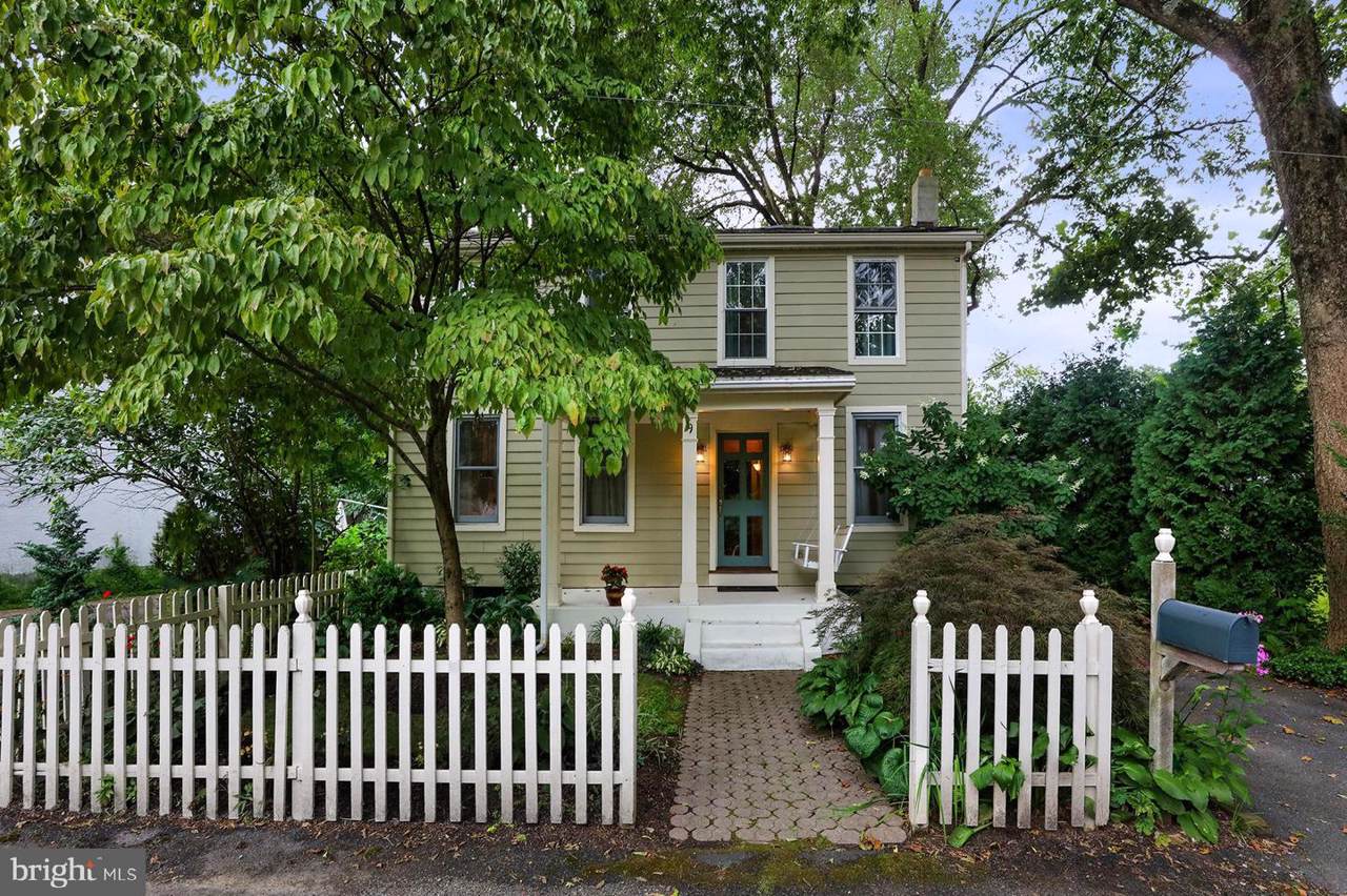 9 Ferry Street - Photo 1