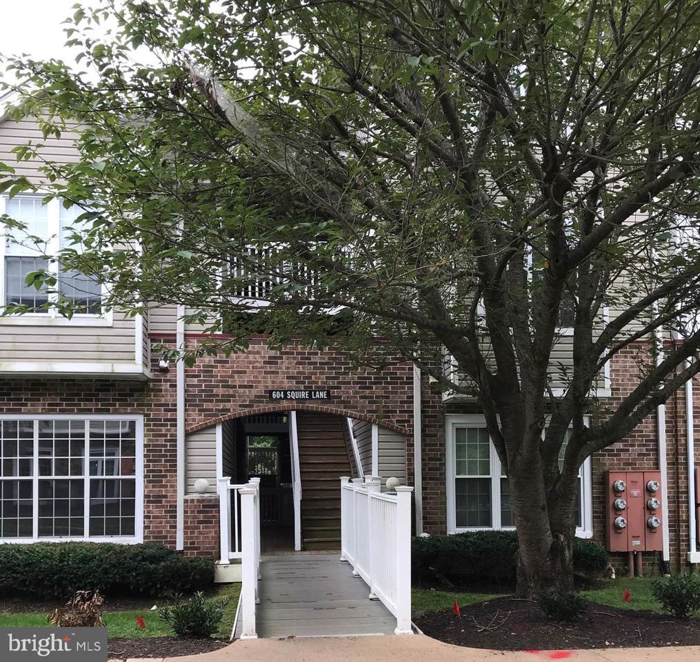 604 Squire Lane - Photo 1