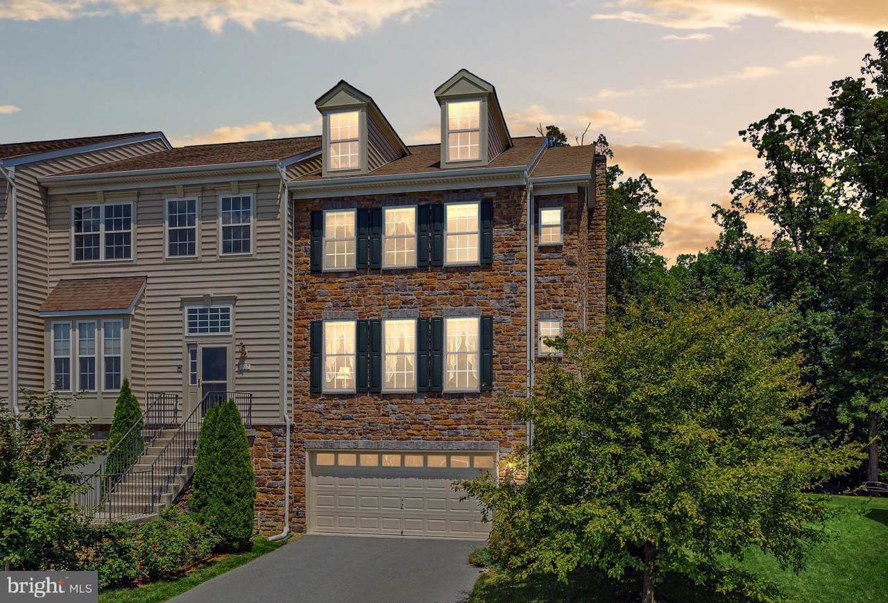 109 Cheshire Court - Photo 1