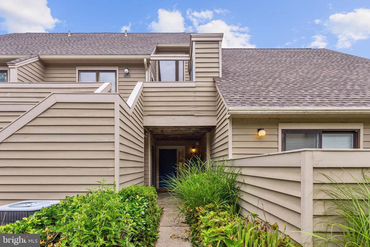 20852 Spring Lake Drive - Photo 1