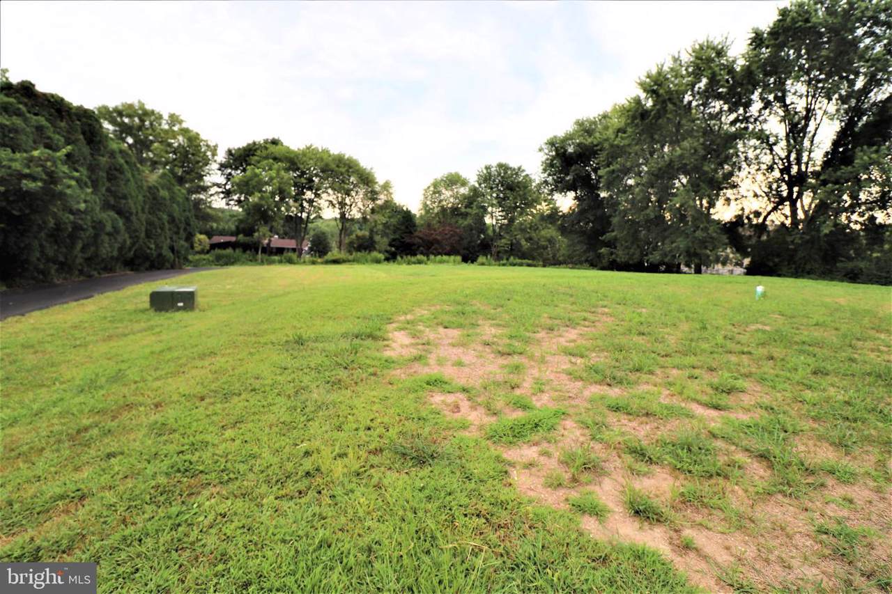1506 Meadowbrook Lane - Lot 1 - Photo 1