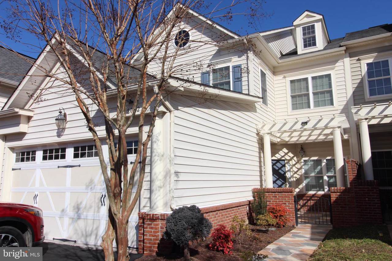 20492 Casablanca Drive - Photo 1
