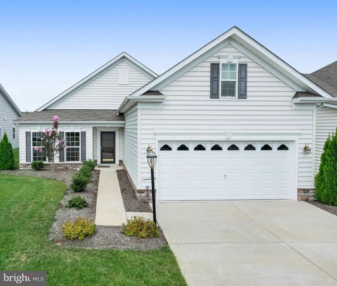 141 Concerto Avenue - Photo 1