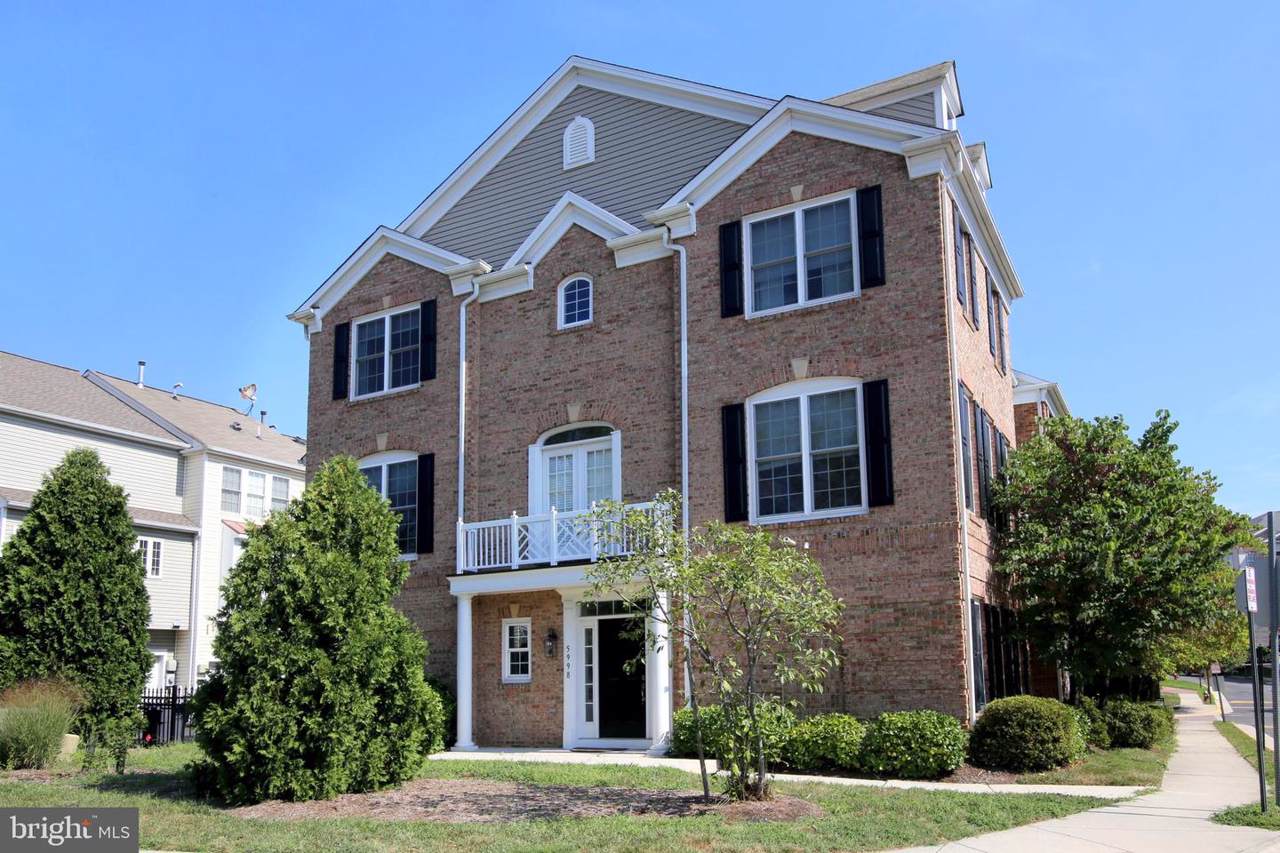 5998 Grand Pavilion Way - Photo 1
