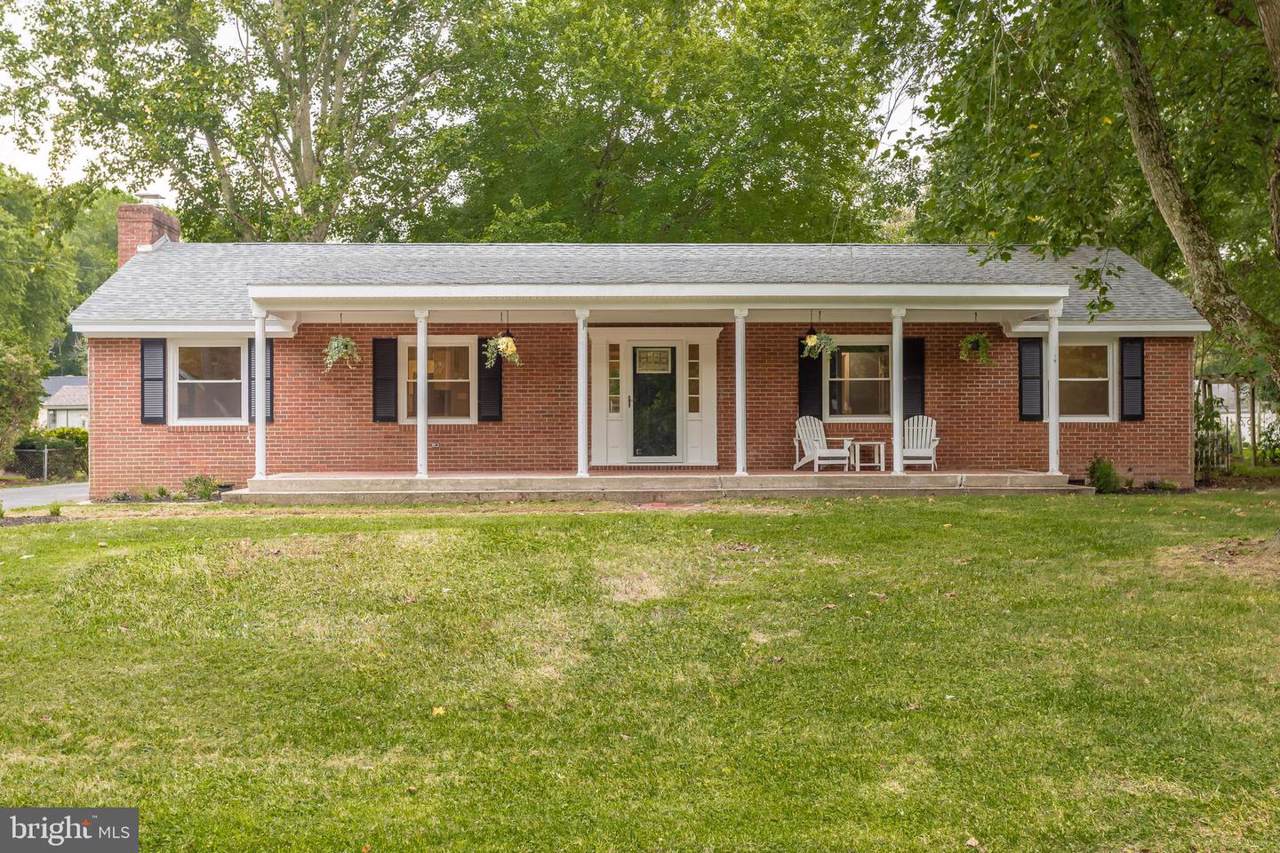 611 Parker Road - Photo 1