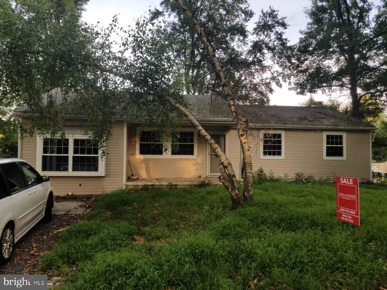 621 Columbia Avenue - Photo 1