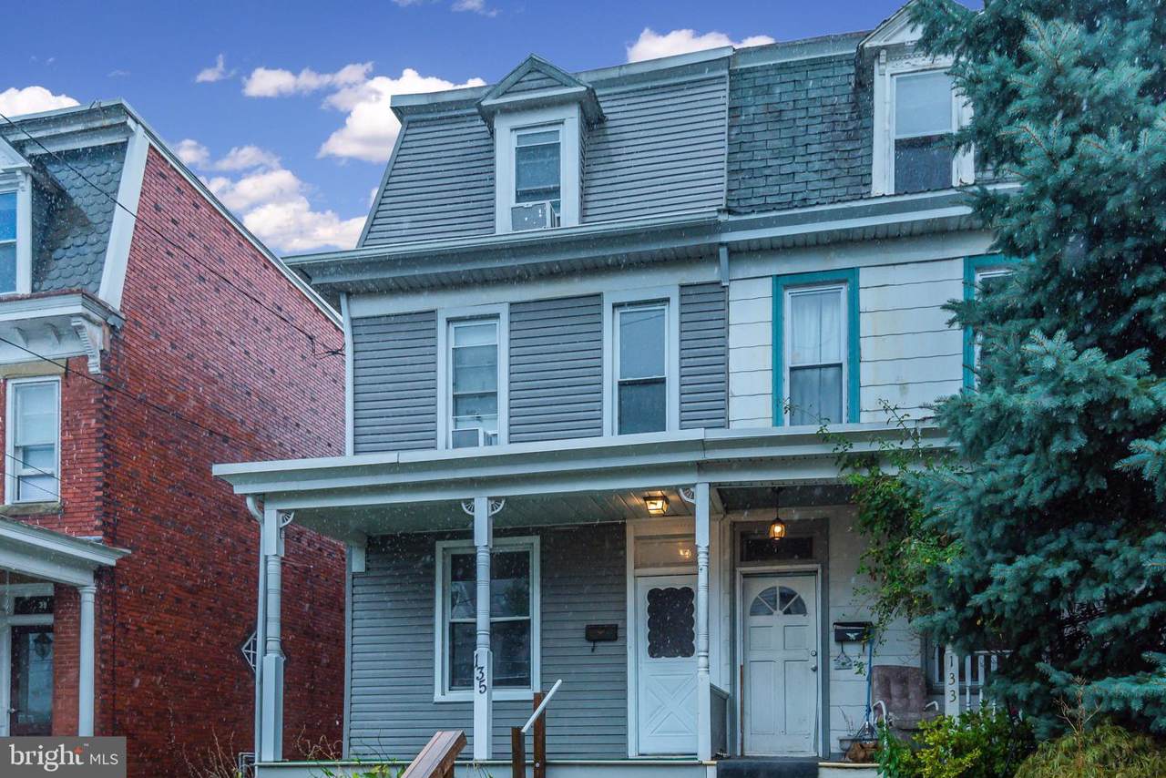 135 29TH Street - Photo 1