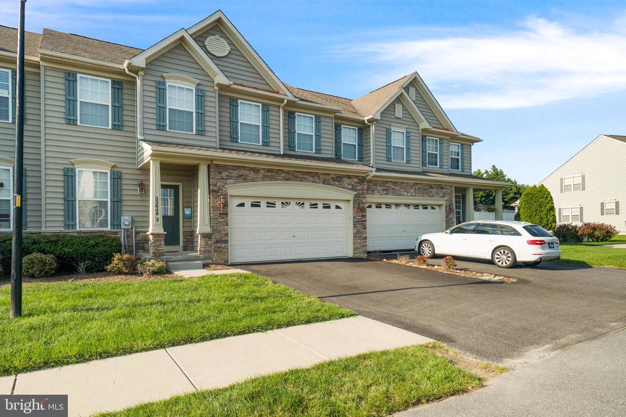 33649 Village Drive - Photo 1