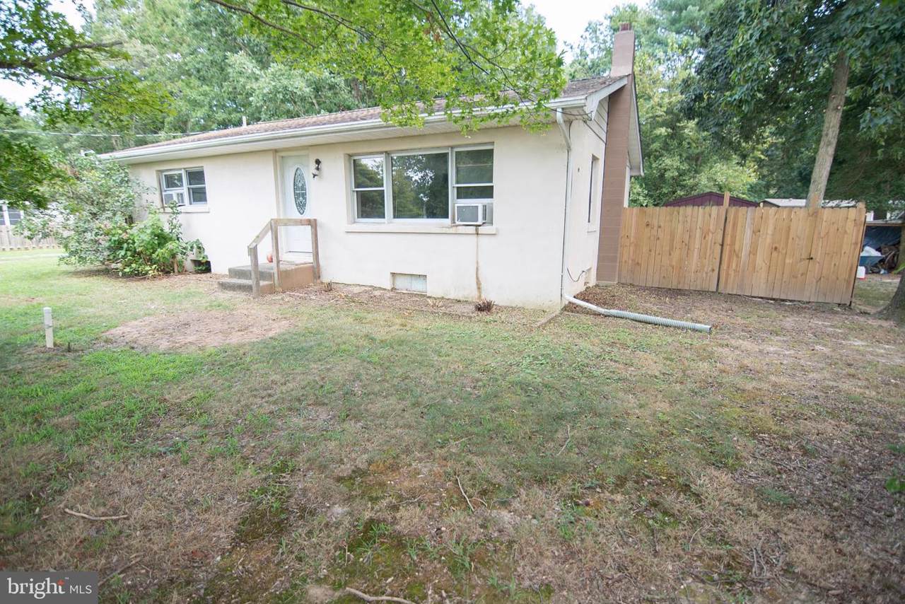 190 Thompsonville Road - Photo 1