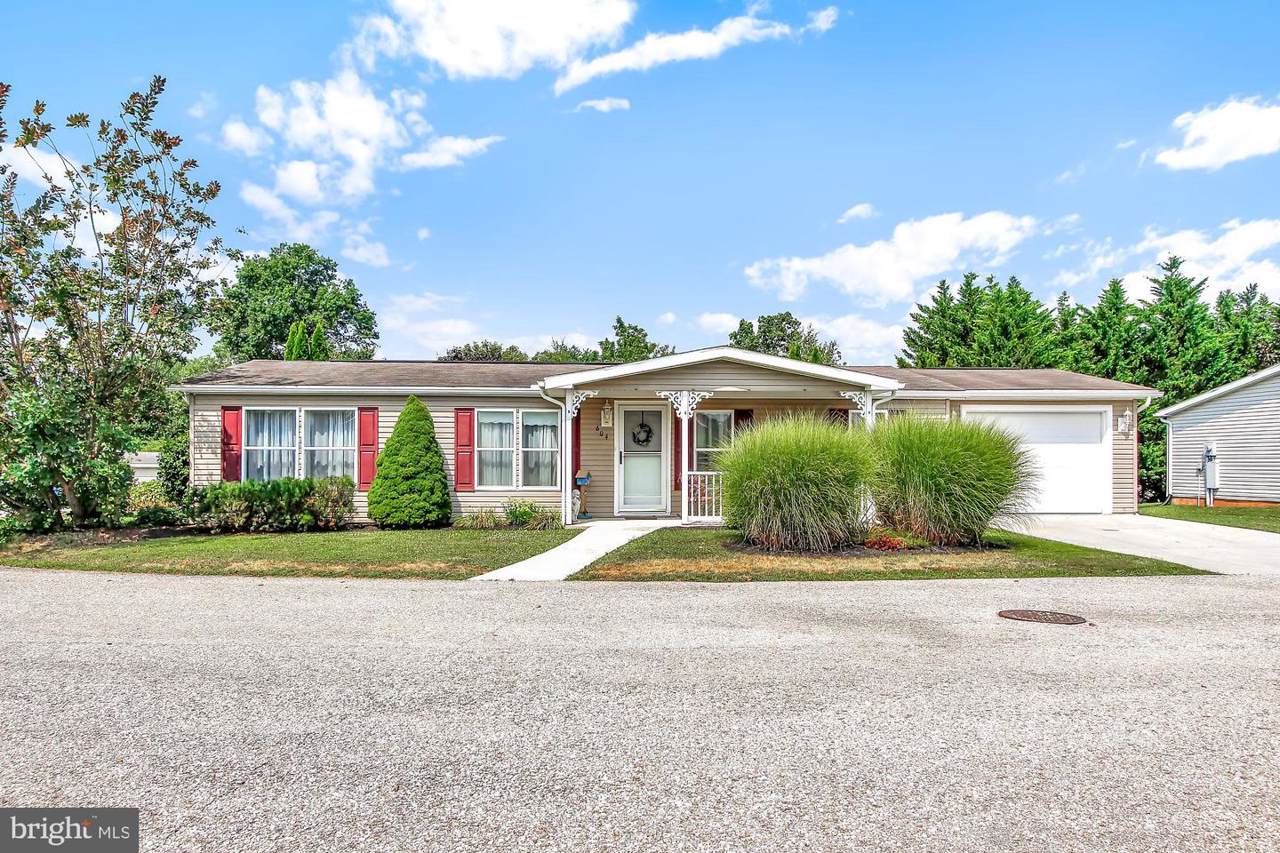 604 Pine Tree Lane - Photo 1 604 Pine Tree Lane - Photo 1