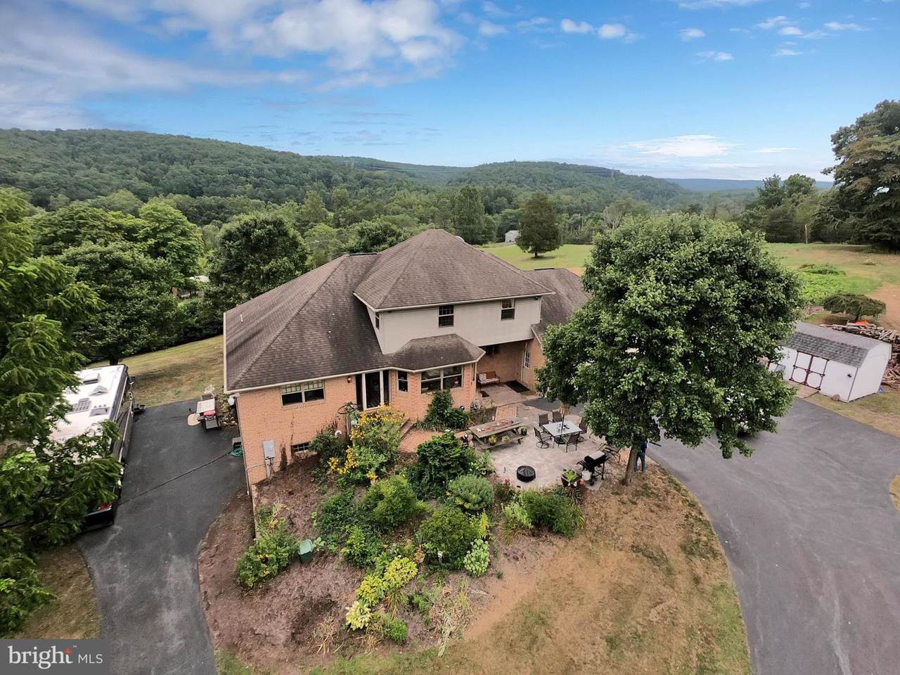 5220 Veterans Way - Photo 1