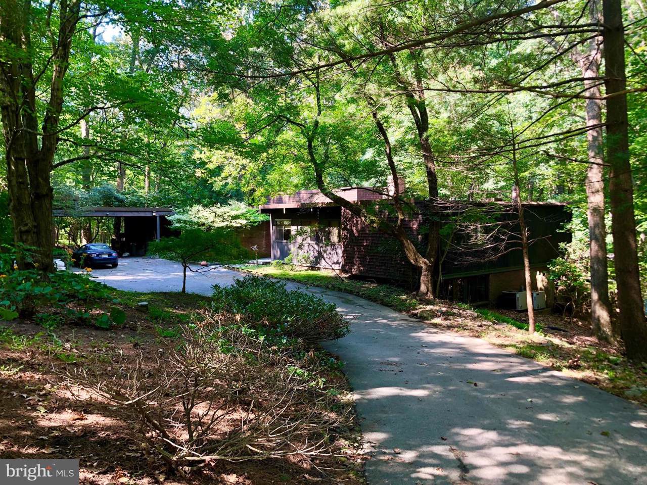 10 Cliffdweller Court - Photo 1