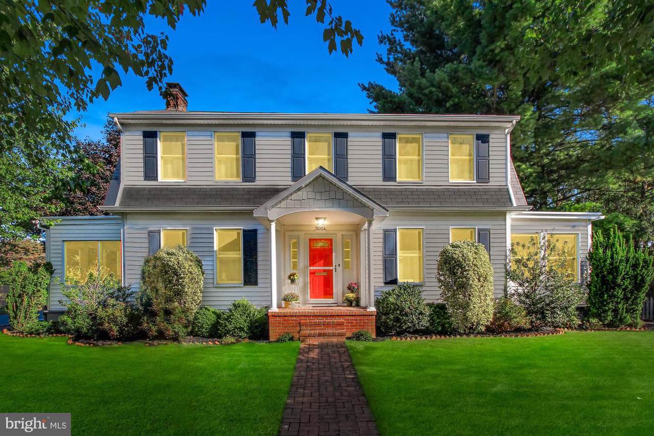 3024 Columbia Avenue - Photo 1