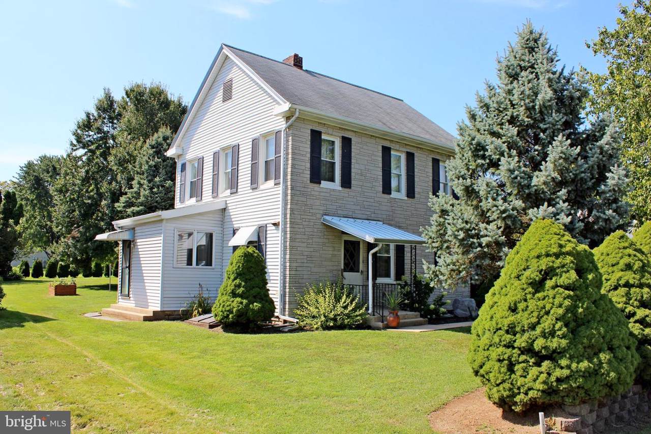 110 Colebrook Road - Photo 1