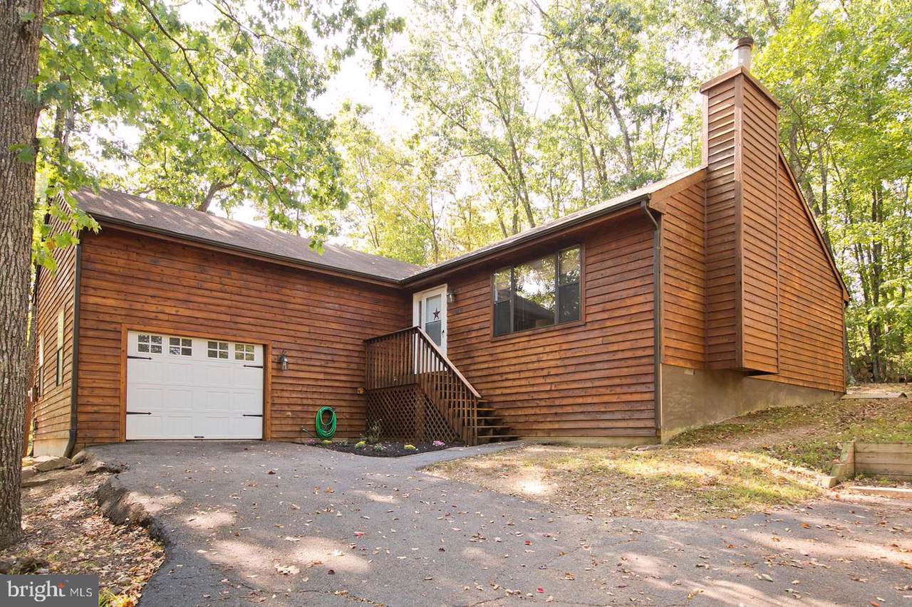 1218 Lakeview Drive - Photo 1