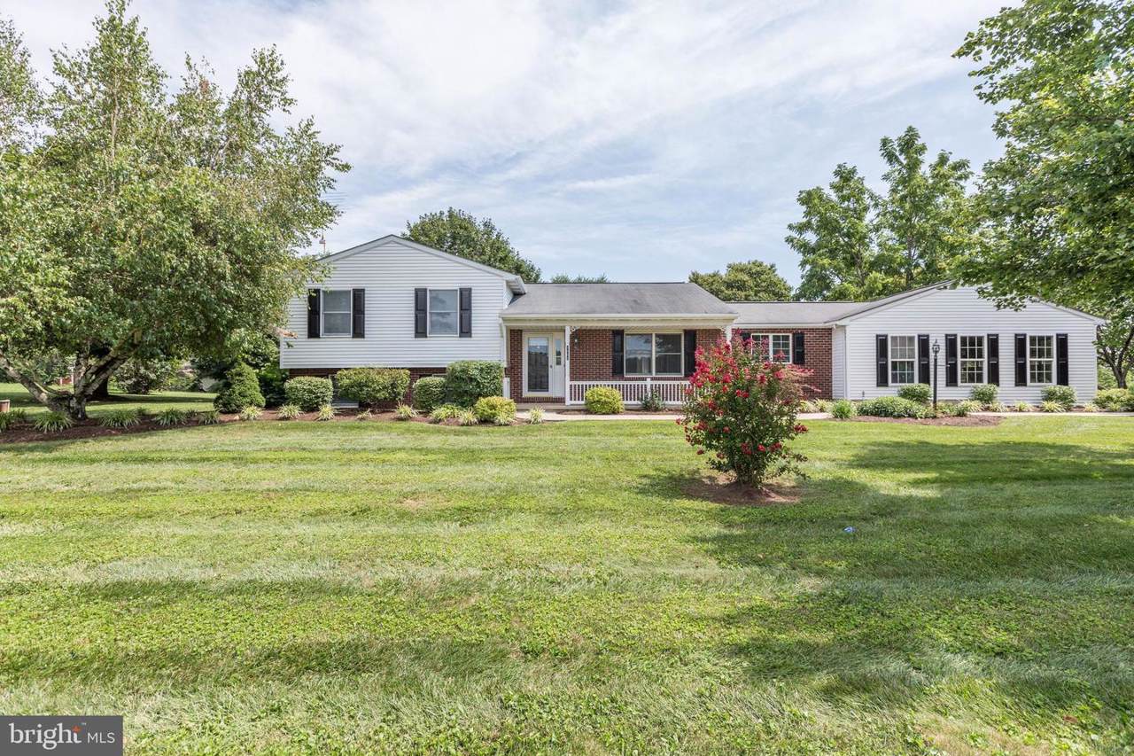 6601 Woodbine Road - Photo 1