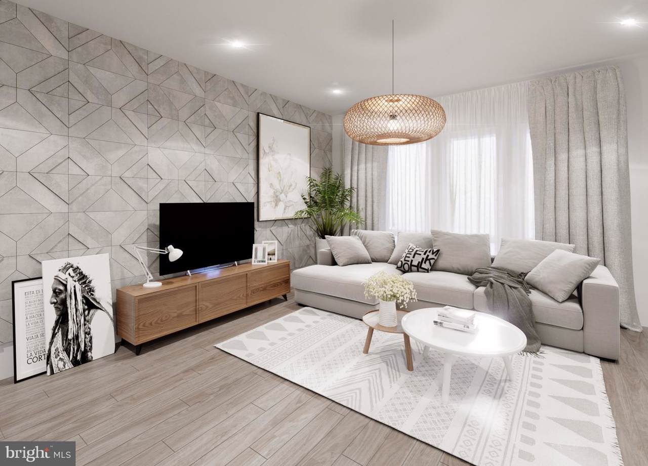 1224 26TH Street - Photo 1