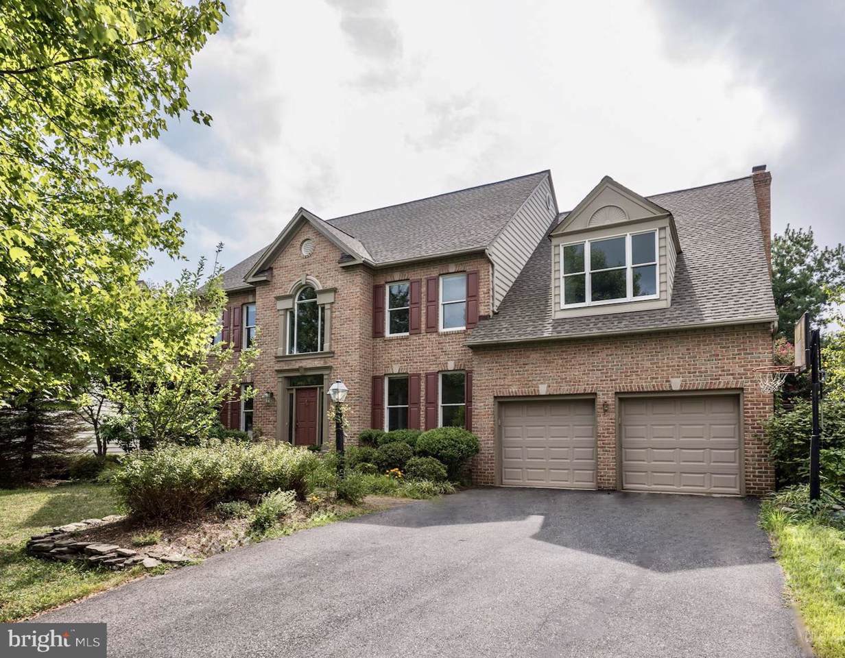 2805 Durmont Court - Photo 1
