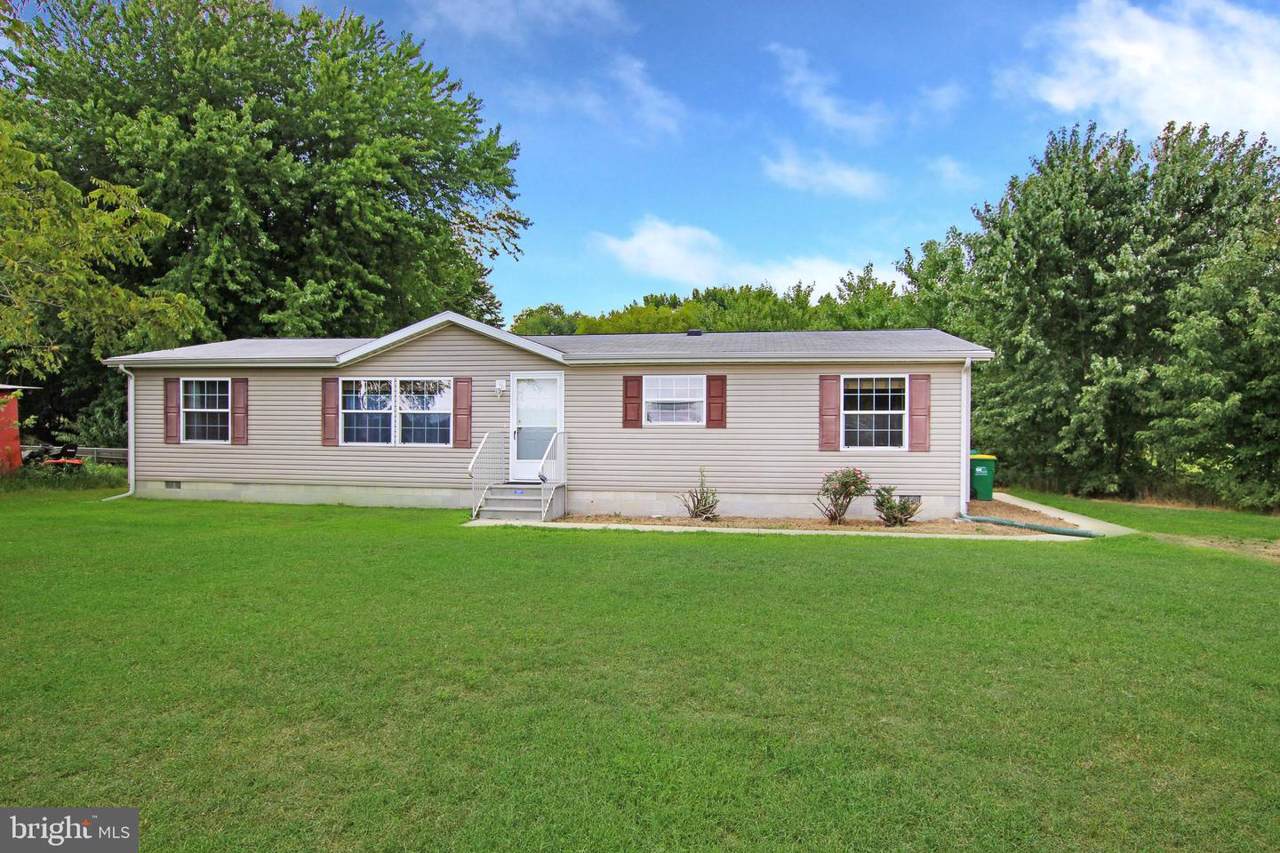 372 Vernon Road - Photo 1