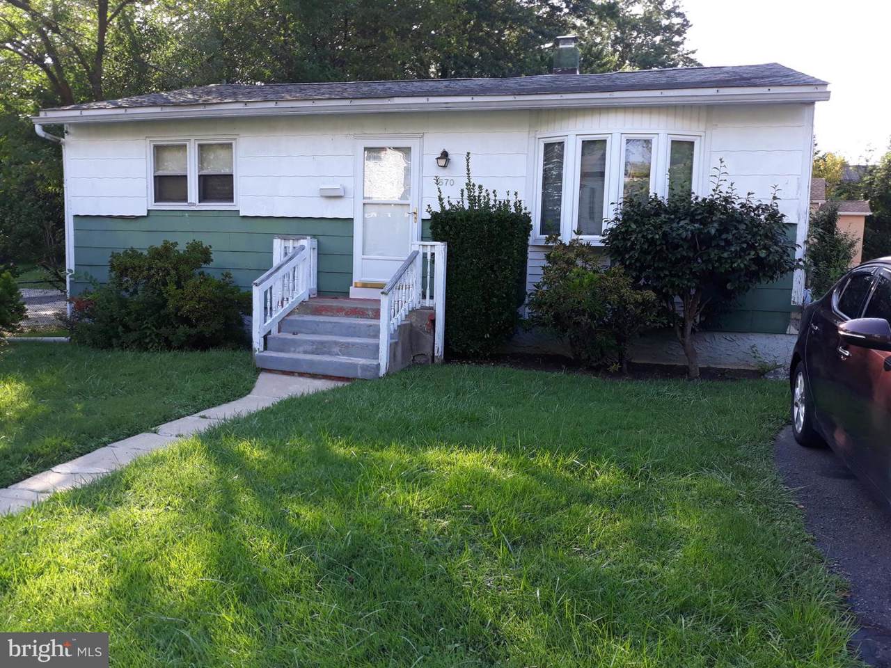 1570 Fairview Avenue - Photo 1