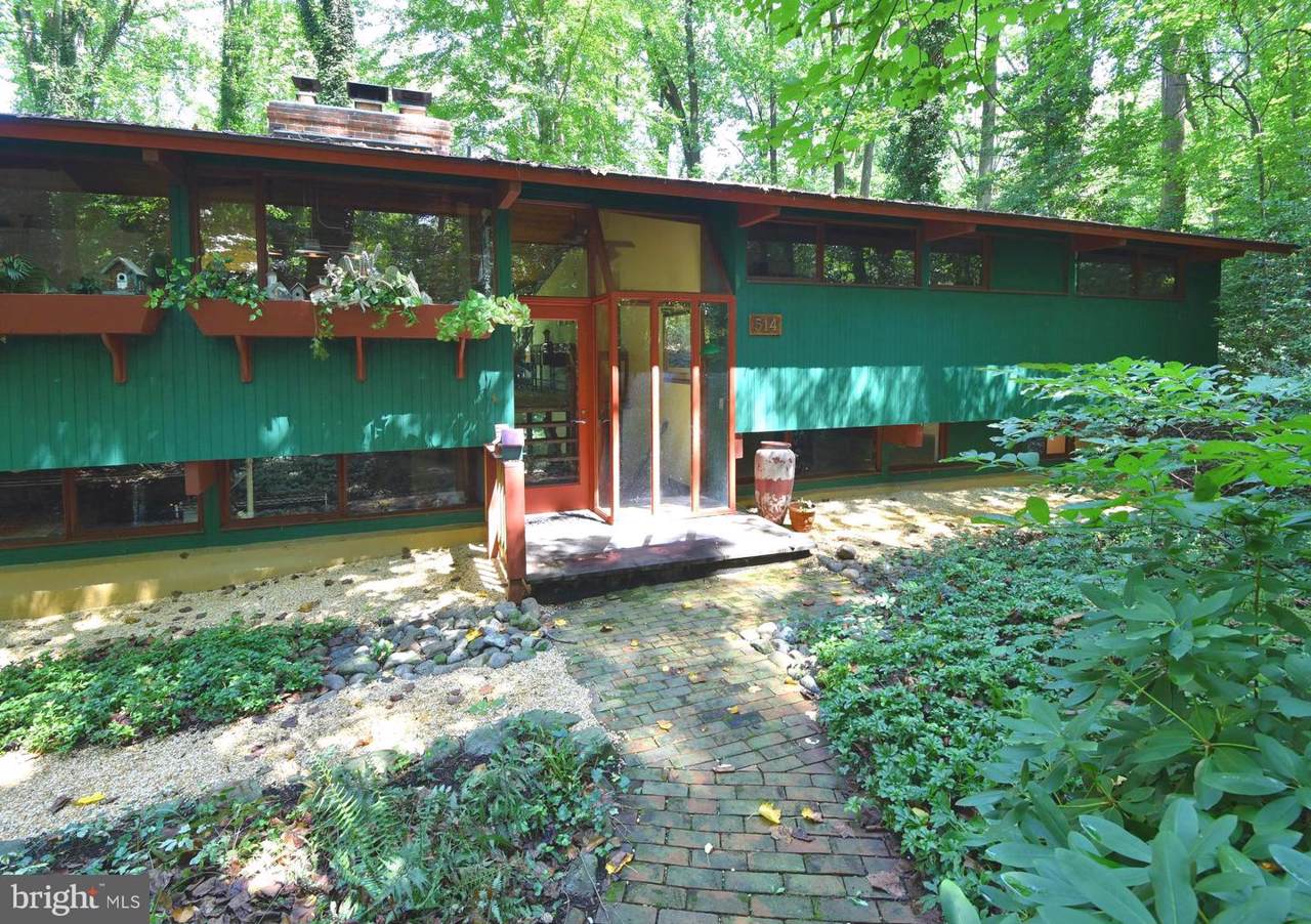 514 Epping Forest Road - Photo 1