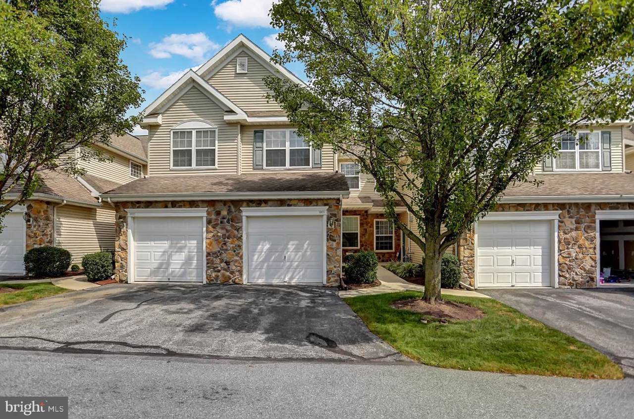 1003 Country Lane - Photo 1