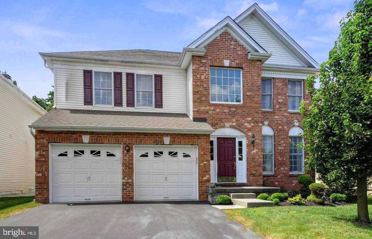 16 Kent Court - Photo 1