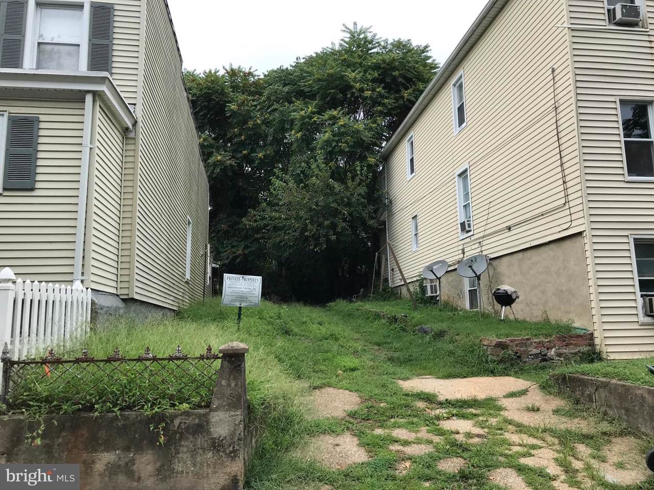 1336 Dellwood Avenue - Photo 1