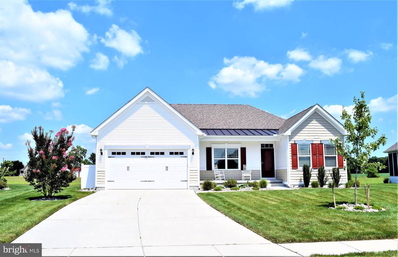 18813 Riverwalk Drive - Photo 1