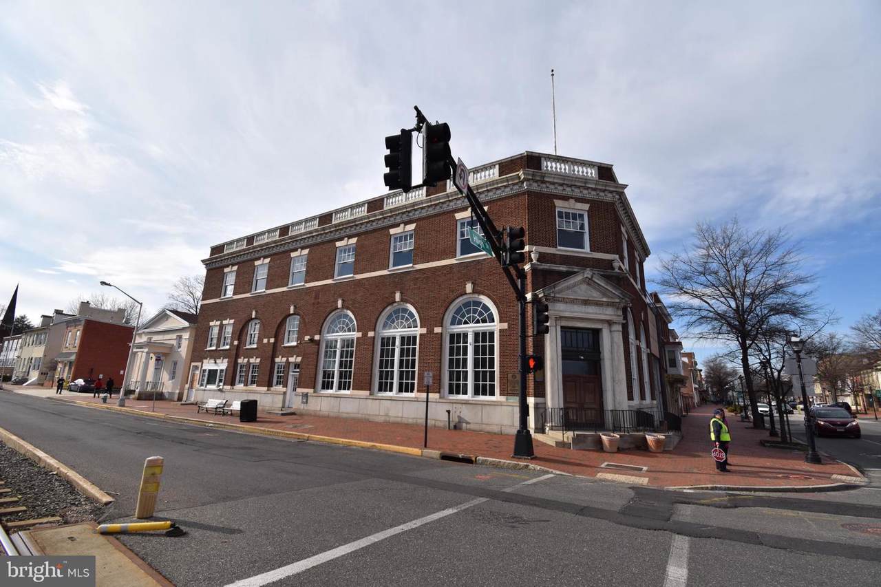 354 High Street - Photo 1