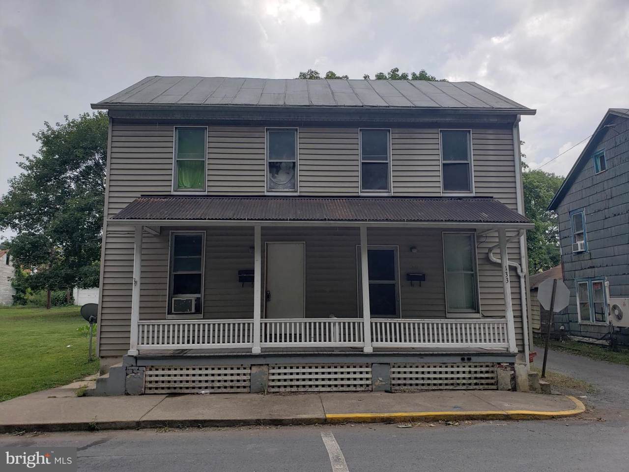 131-133 Front Street - Photo 1