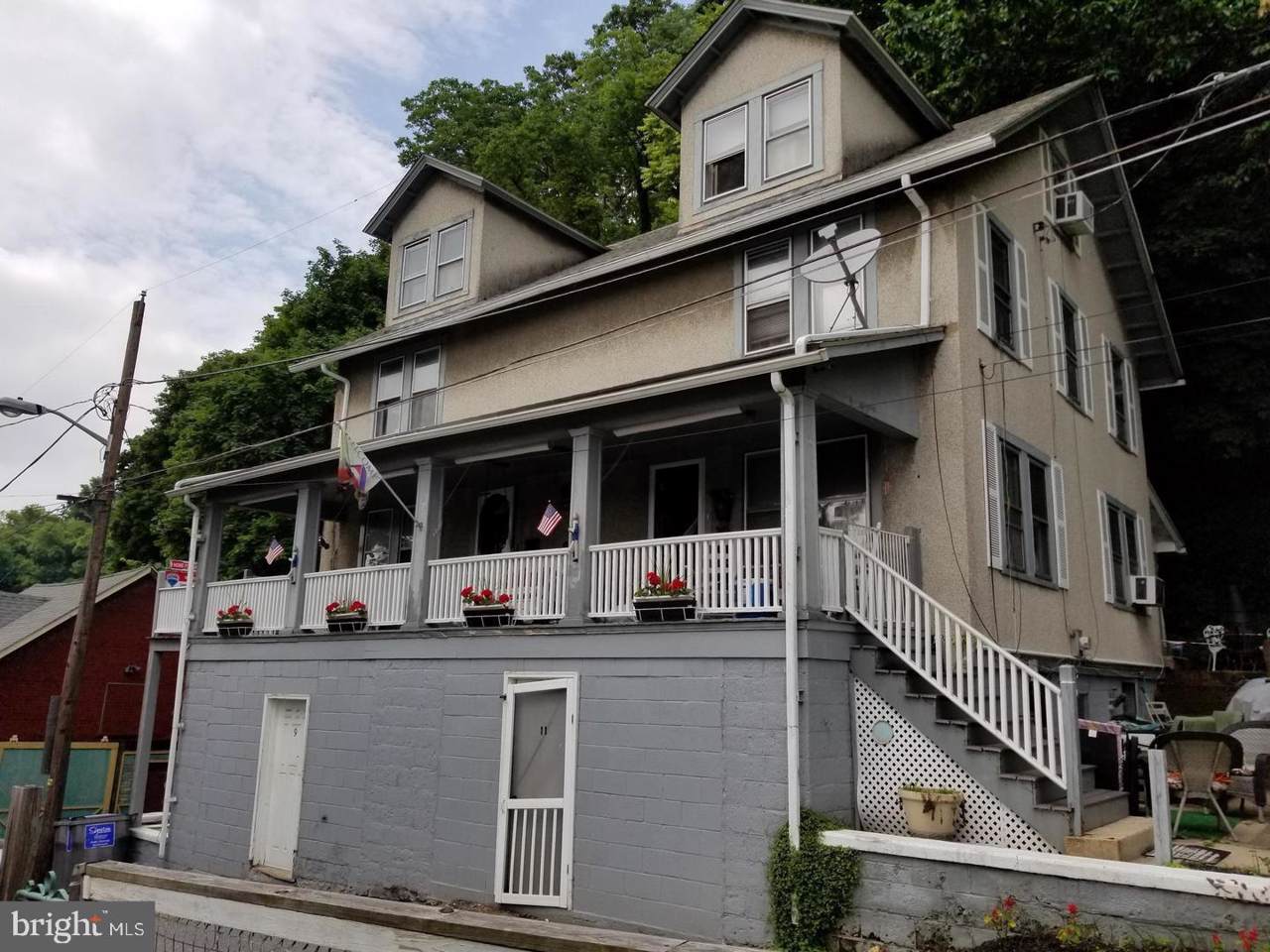 11 High Street - Photo 1